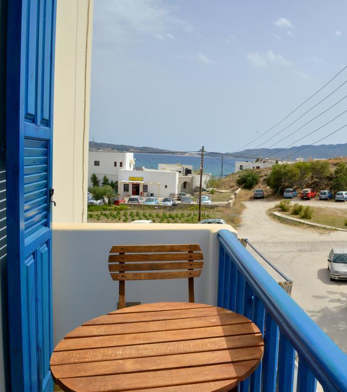 Finikas Studios Адамас Экстерьер фото